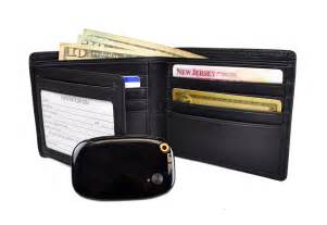 Men's RFID Wallet With GPS Tracker @ Sharper Image