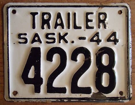 SASKATCHEWAN 1944 ---TRAILER plate RARE PLATE YEAR | Flickr