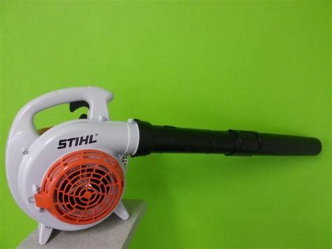 Stihl Leaf Blower & Vacuum 27cc - Upper Hutt Hire