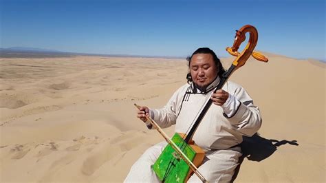 Improvisation of Mongolian Throatsinging - Batzorig Vaanchig - YouTube