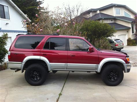 Just got my TRD decals and painted emblems - Toyota 4Runner Forum ...