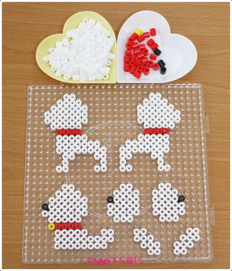 3D Dog perler beads by Peggy Wu - https://de.pinterest.com/pin/374291419012651591/ | Nabbipärlor ...