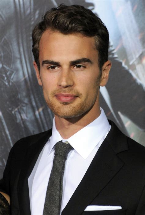 Theo James | Underworld Wiki | FANDOM powered by Wikia