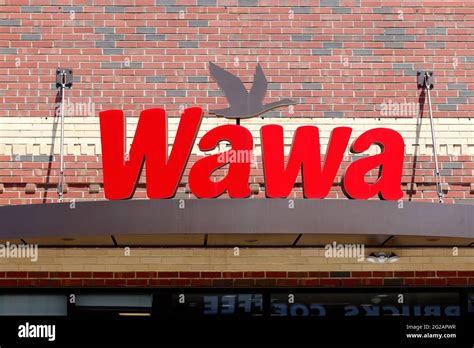 Wawa logo hi-res stock photography and images - Alamy