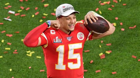 Patrick Mahomes leads Lamar Jackson as 2020 MVP favorite - Sports ...