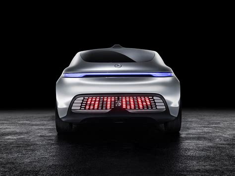 Mercedes-Benz F 015 Luxury in Motion: Automobile Revolution