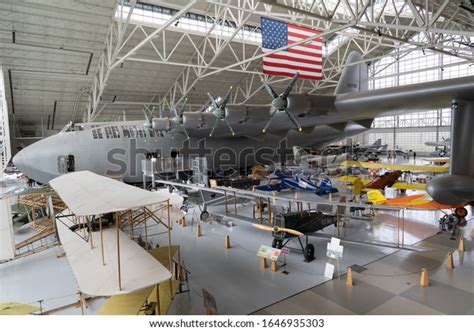 19 Spruce Goose Museum Images, Stock Photos & Vectors | Shutterstock