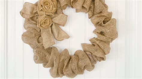 DIY Burlap Bubble Wreath | DIY Crafts For Fall | DIY Projects