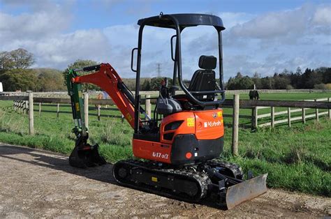 Used 2020 KUBOTA U17-3a for Sale in St Albans, United Kingdom