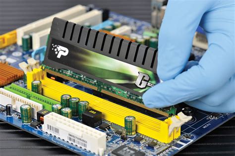 How to install a RAM memory module | 911-Computer.com Computer repair near me