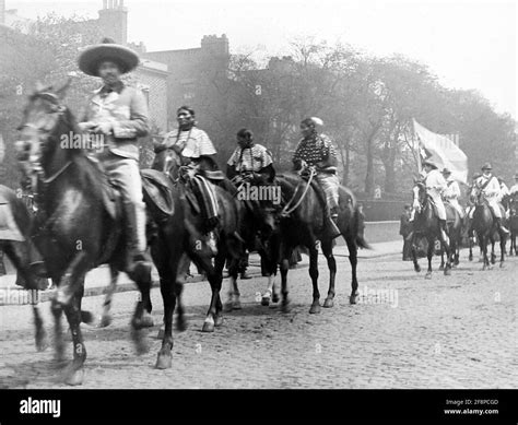 Buffalo bill's wild west show Black and White Stock Photos & Images - Alamy