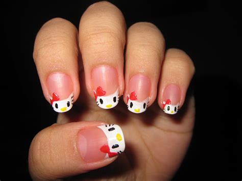 Hello Kitty Nail Art Design Ideas | EntertainmentMesh