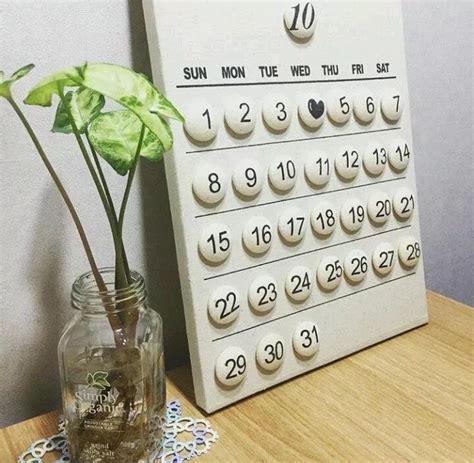 Pin by Vdrt on DIY | Diy desk calendar, Diy desk, Desk calendars