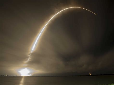 SpaceX Commercial Satellite Launch Livestream - Business Insider