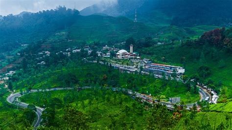 10 Tempat Wisata Terkenal di Puncak dan Sekitarnya