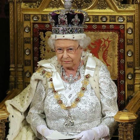 Queen / Queen Elizabeth Says Bone Spurs Will Prevent Her from ... / The original lineup ...