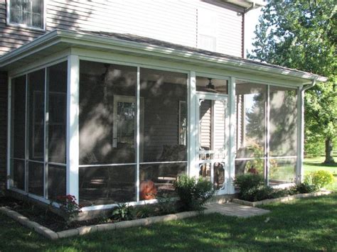 ALUMINUM SCREENED-IN PORCHES