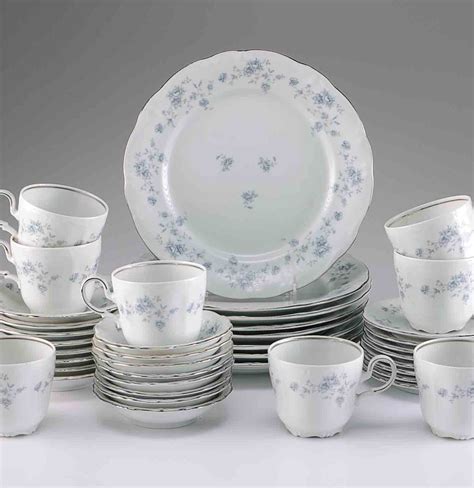 Stunning Johann Haviland "Blue Garland" German China Set : EBTH