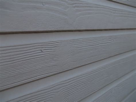 Composite Siding Identification by Siding Solutions, Inc.