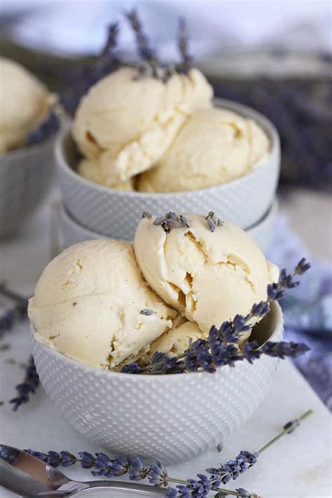 Lavender Ice Cream Recipe - The Suburban Soapbox