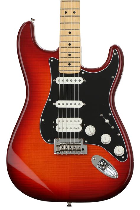 Fender Stratocaster HSS vs SSS - Differences, and Which is Better?