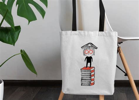 26 Creative Tote Bag Design Ideas That Sell | Printful