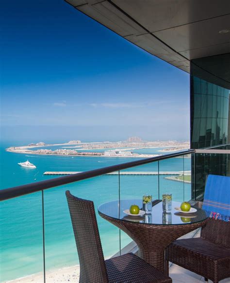 JA Ocean View Hotel, book a golf getaway in Dubai