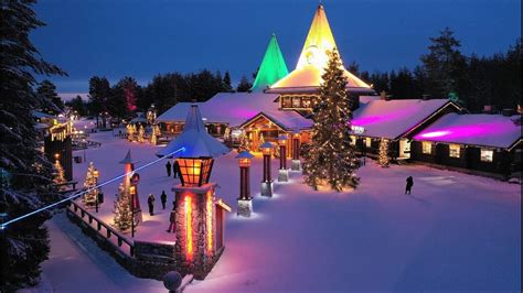 Wonderful High Definition Santa Claus Village Webcam.