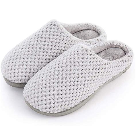 60% off Women's Plush Memory Foam Slippers - Deal Hunting Babe