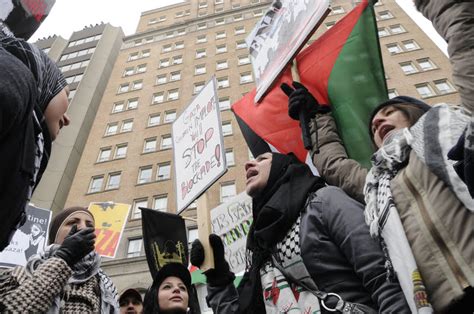 Jerusalem Activists Begin Bold ‘Freedom Stabbing’ Initiative, US College Groups Consider Doing ...