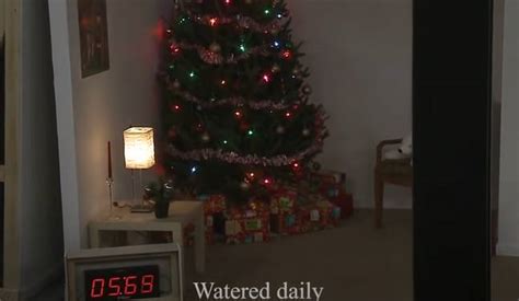 Christmas tree fire turns deadly within seconds in terrifying footage