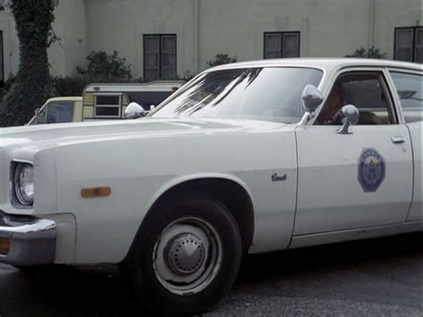 IMCDb.org: 1975 Dodge Coronet in "The Rockford Files, 1974-1980"