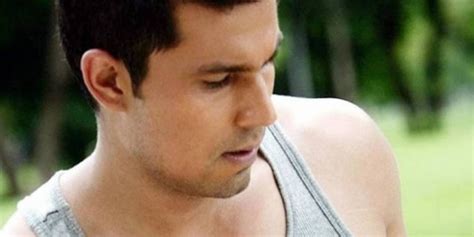 Randeep Hooda Workout Routine and Diet Plan - Healthy Celeb