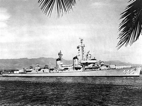 File:USS Fletcher (DD-445) at Pearl harbor, 1964.jpg - Global wiki ...