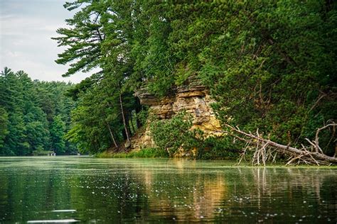 Kayaking on Mirror Lake in Wisconsin | Wander The Map