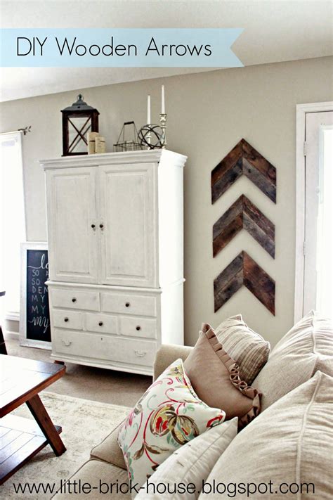 These 22 Pallet Wall Art Ideas Will Have You Busy By The Weekend