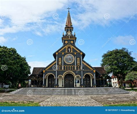 Kontum Wooden Church, Ancient Cathedral, Heritage Editorial Photography - Image of green ...