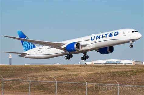 Foto de United B78X (N12010) - FlightAware | Aviones de pasajeros, Fondos de aviones, Aviones