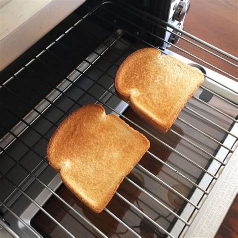 3 Basic Toaster Oven Settings and How to Use Them