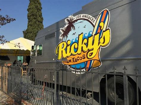 RICKY'S FISH TACOS, Los Ángeles - Fotos, Número de Teléfono y Restaurante Opiniones - Tripadvisor