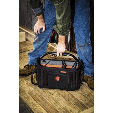 17" Tradesman Open Top Tool Bag | Crescent Tools