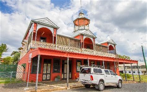 Queensland National Hotel Mount Morgan