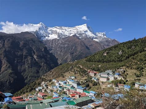 Hiking Mount Everest Nepal - Happyland Treks Pvt Ltd