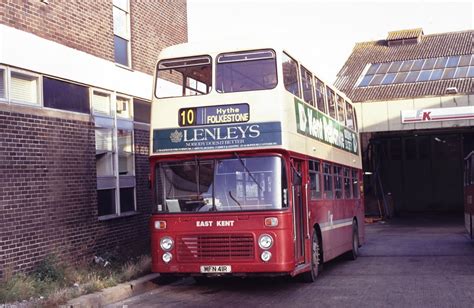 EAST KENT BUSES 7041 ASHFORD BUS DEPOT 31/10/1992 | BRIAN EAST | Flickr