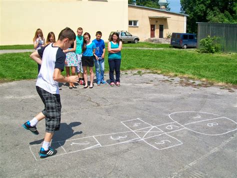 Building Bridges Using the Five Senses: Polish kids' traditional games ...