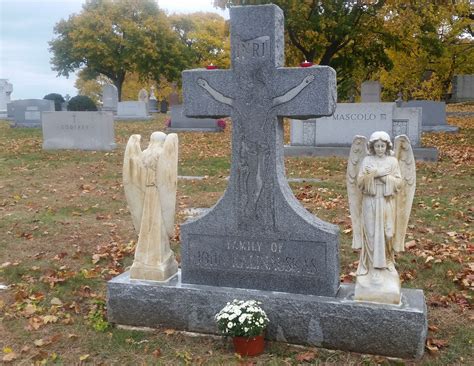 Angel Monuments Taken From Headstone At Calvary CemeteryAntiques And ...