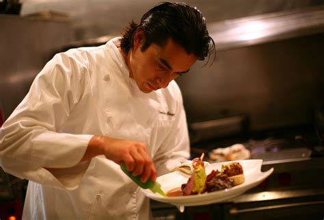 First Mexican Michelin star chef with base in Chicago takes his flavors back home - Hoy Chicago