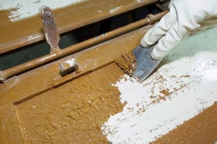 Basic Paint Stripping Procedures – Using a Chemical Paint Stripper