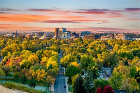 10 HONEST Pros & Cons of Living in BOISE, Idaho (+Advice)