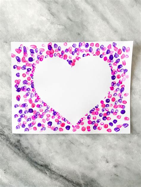 Q-Tip Painted Heart | Valentines art for kids, Preschool valentine ...